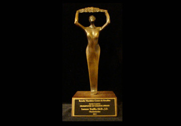 Flor Y Canto Award